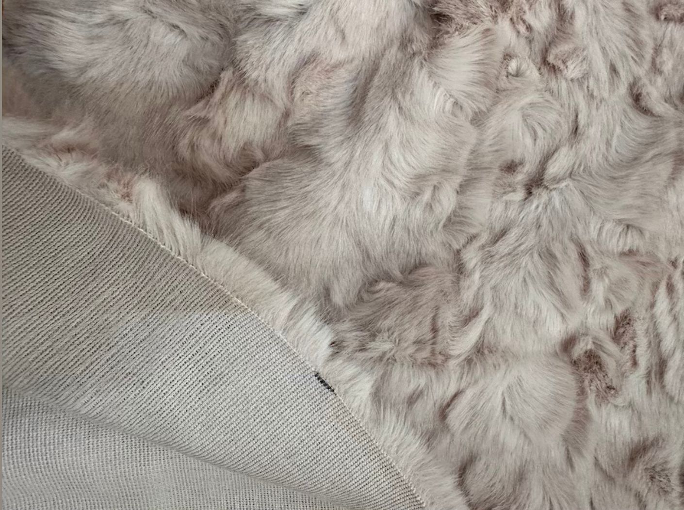 Искусственный мех MIROFOX под нубийскую козочку / коллекция ALPEN / цвет — Coral Sand (Коралловый песок) Искусственный мех MIROFOX под нубийскую козочку / коллекция ALPEN / цвет — Coral Sand (Коралловый песок)