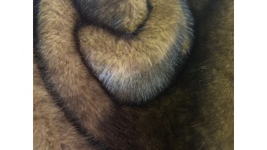 Экомех MIRFOX FOXY / Баргузинский соболь / цвет — Red Mahogany Экомех MIRFOX FOXY / Баргузинский соболь / цвет — Red Mahogany