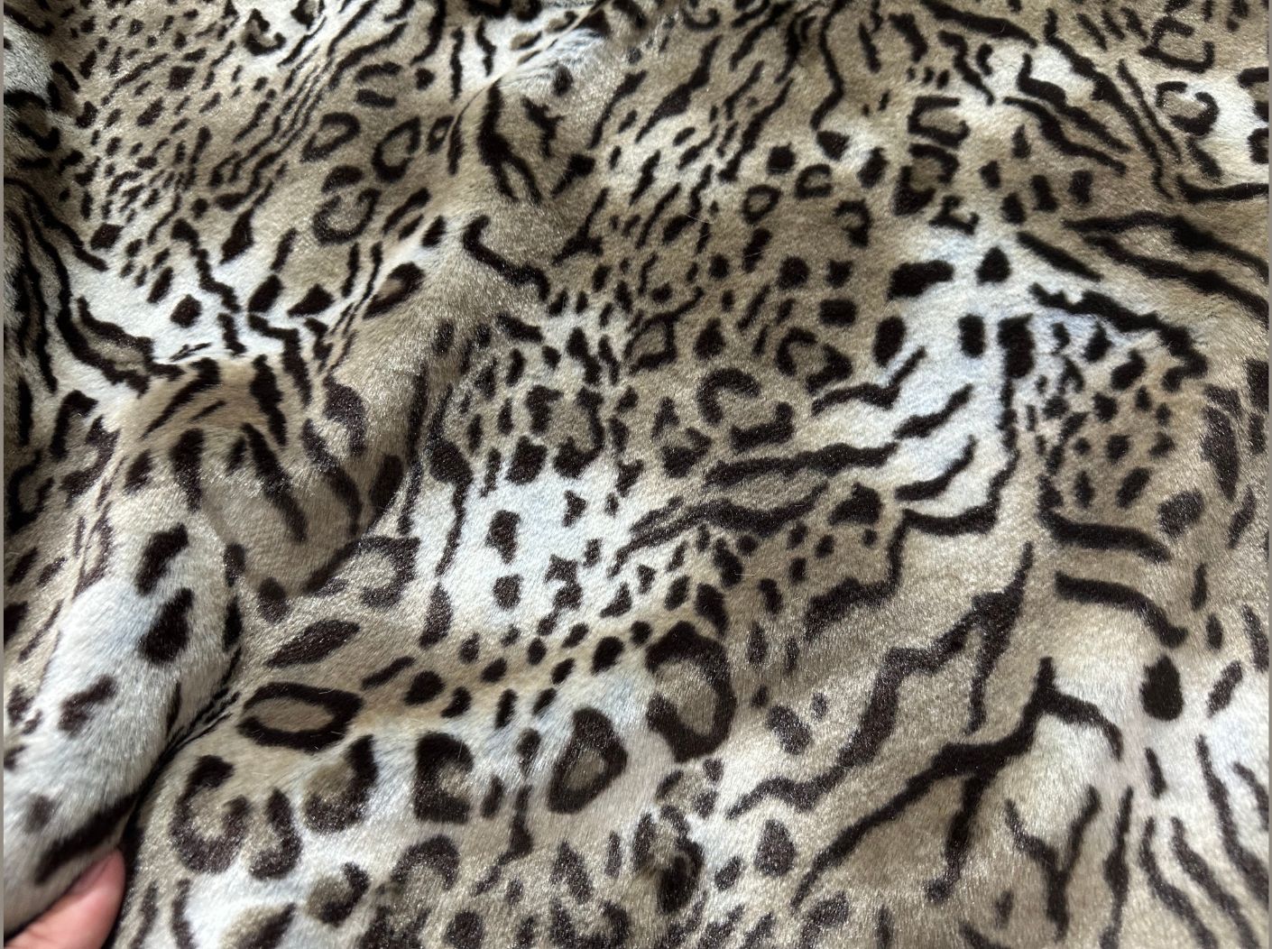 Искусственный мех MIROFOX / коллекция EKZO / цвет — Marble Ocelot (Мраморная дикая кошка)