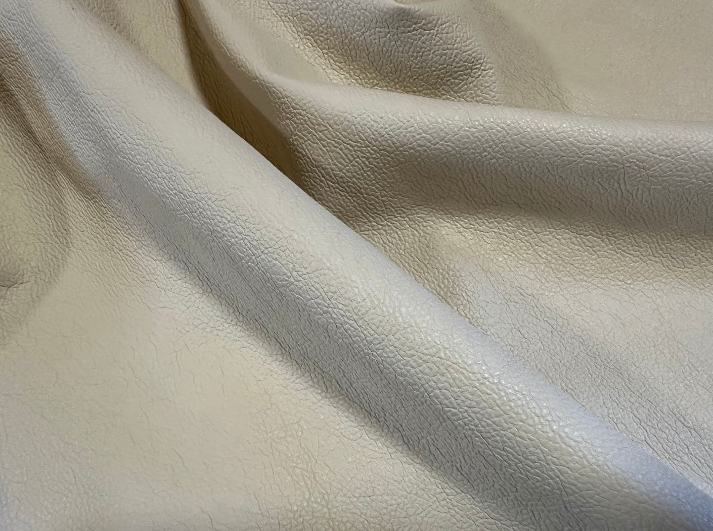 Эко-кожа MIROFOX коллекции Eco Leather — цвет «Ivory Cream»